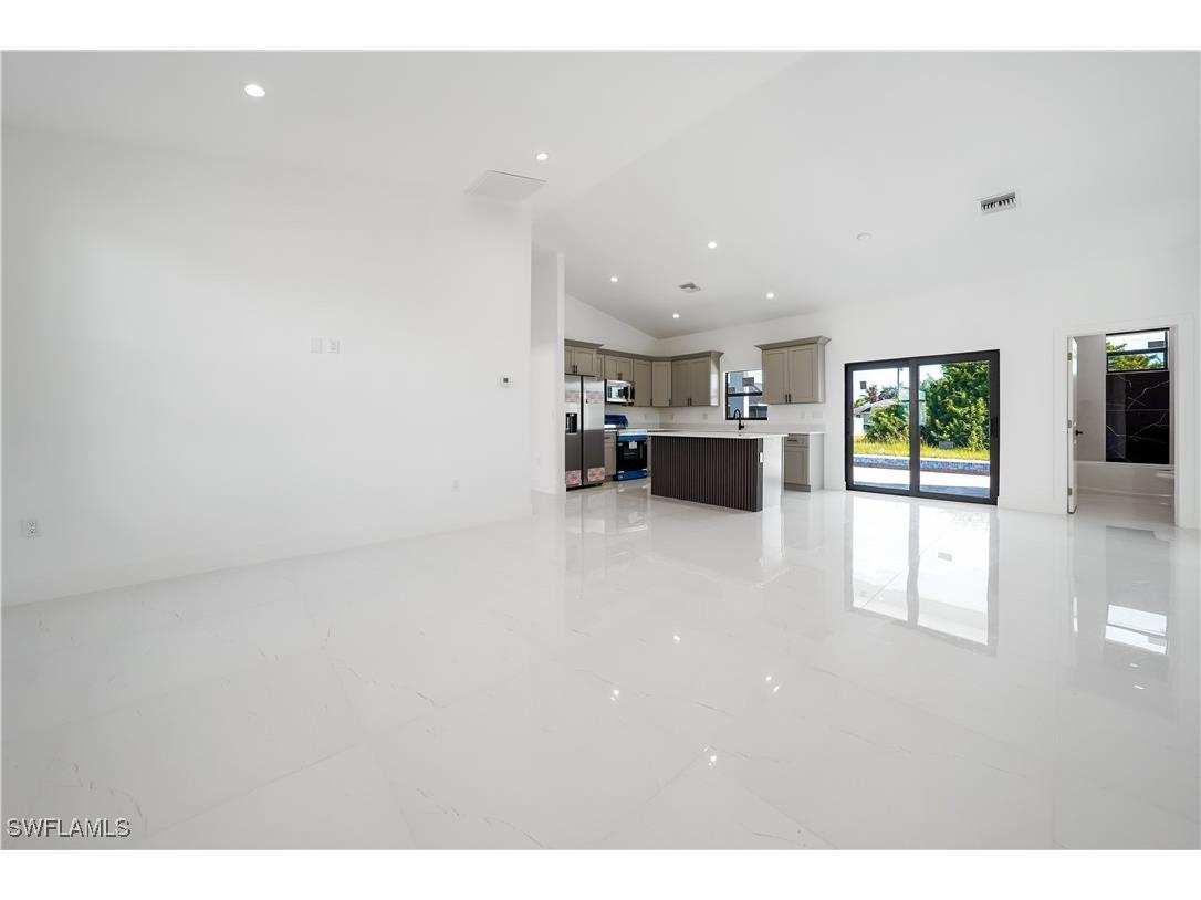 2458 NW 9th Terrace Cape Coral FL 33993 225083003 image5