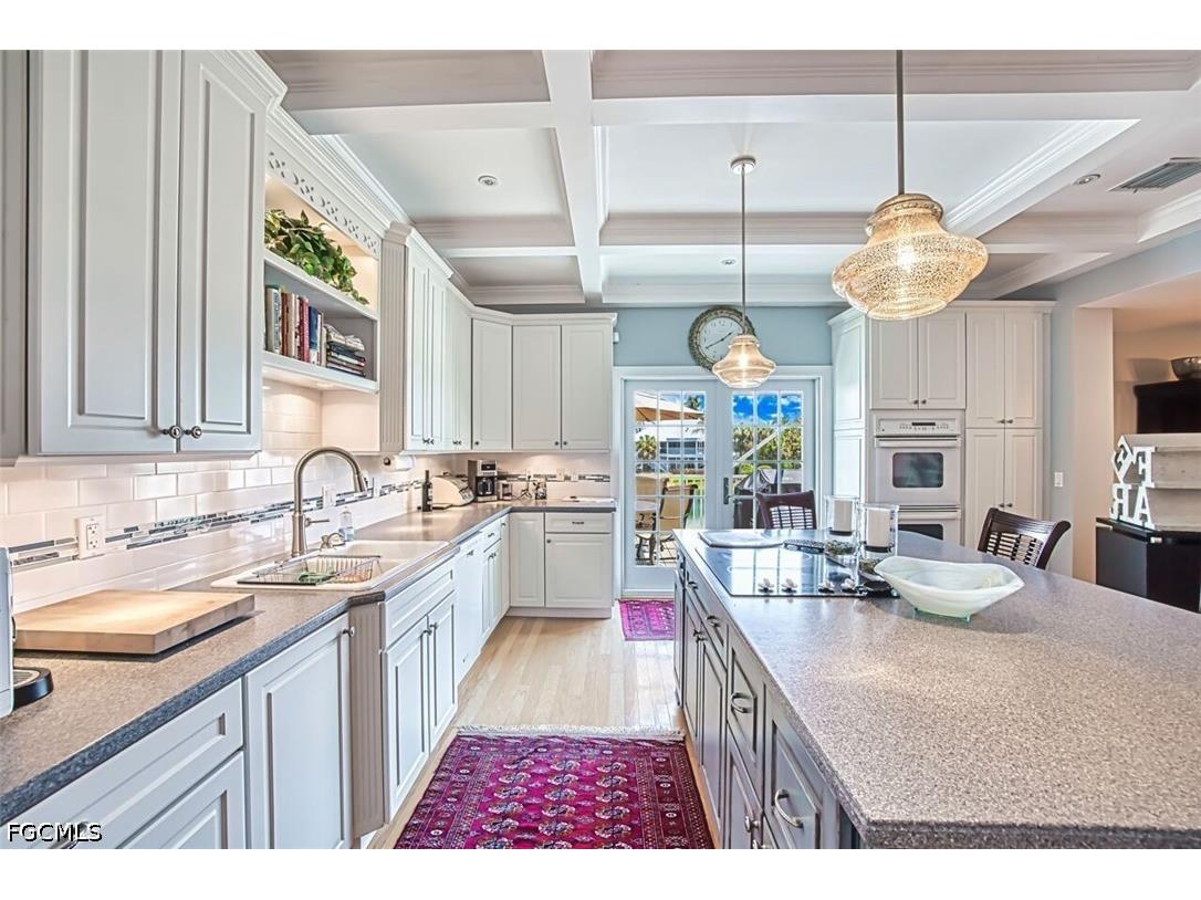 246 Christofer Court Sanibel FL 33957 2026017866 image11