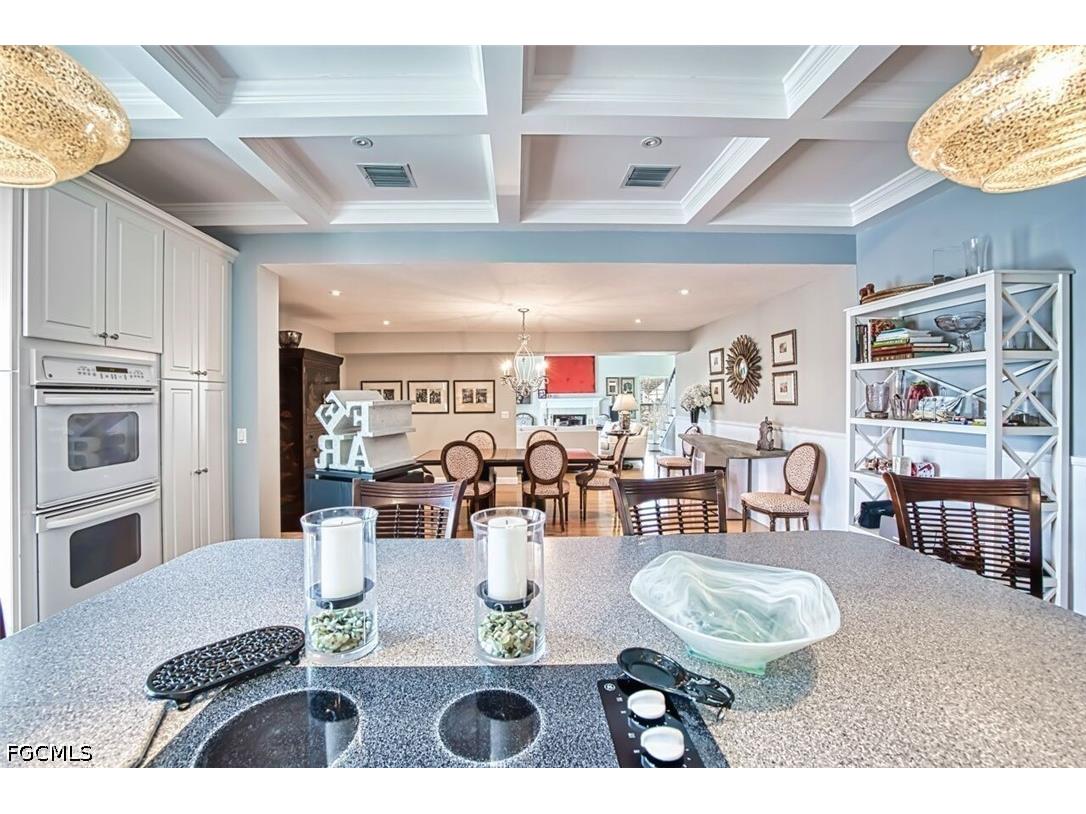246 Christofer Court Sanibel FL 33957 2026017866 image12