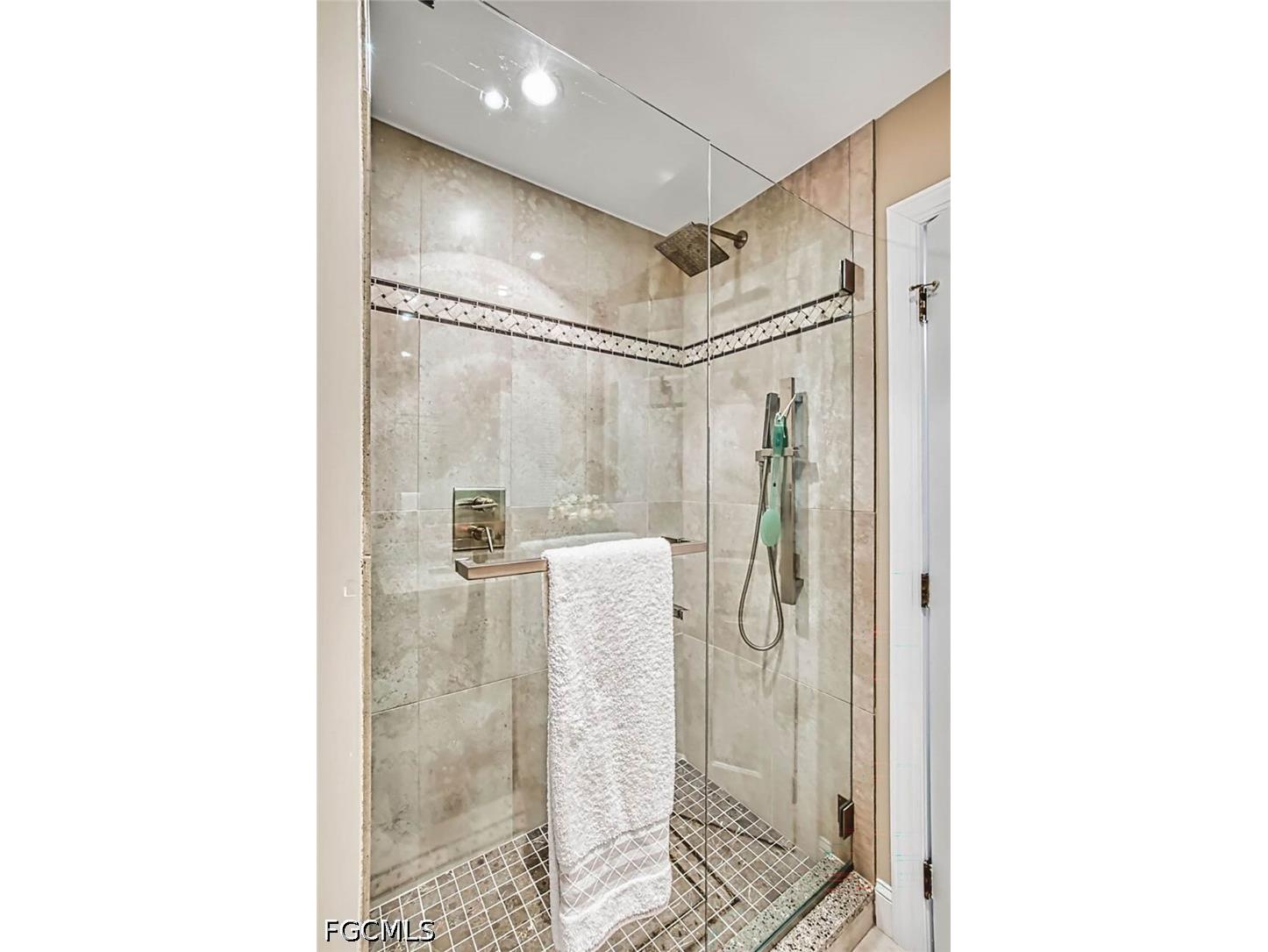 246 Christofer Court Sanibel FL 33957 2026017866 image20