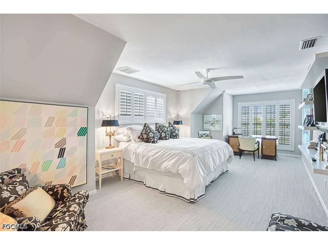 246 Christofer Court Sanibel FL 33957 2026017866 image22