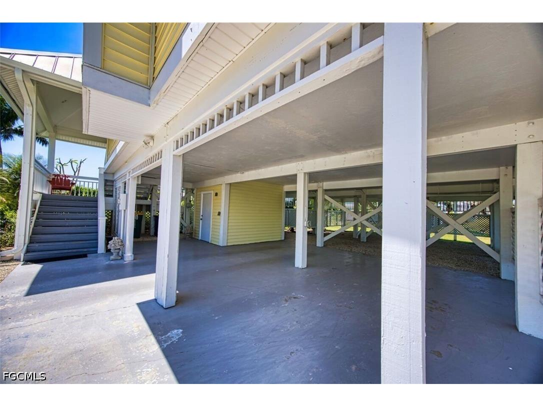 246 Christofer Court Sanibel FL 33957 2026017866 image30