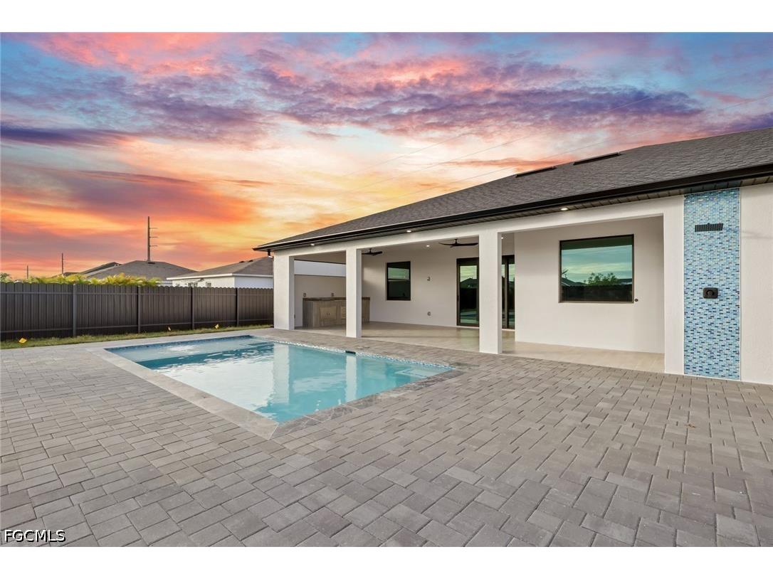 246 Gleason Parkway Cape Coral FL 33914 2026014482 image3