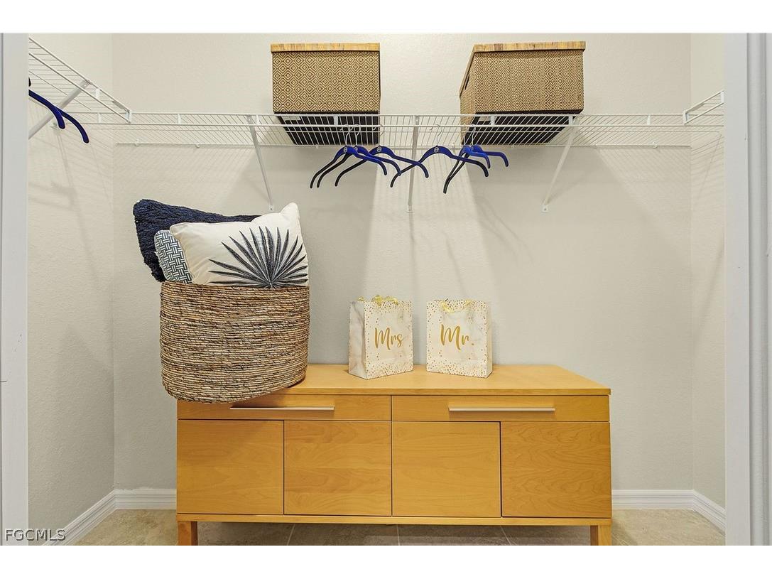 246 NE 10th Place Cape Coral FL 33993 2026007736 image17