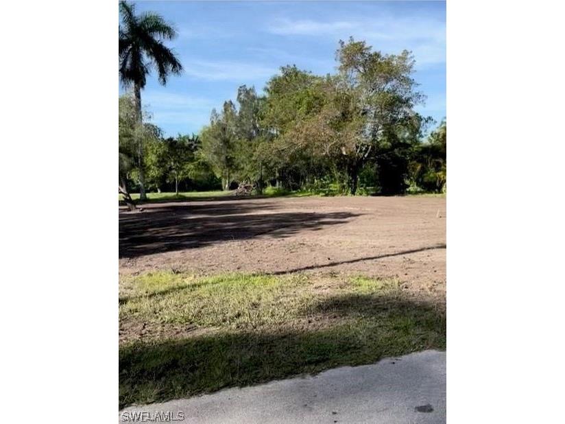 246 Singletary Street Everglades City FL 34114 224020467 image1