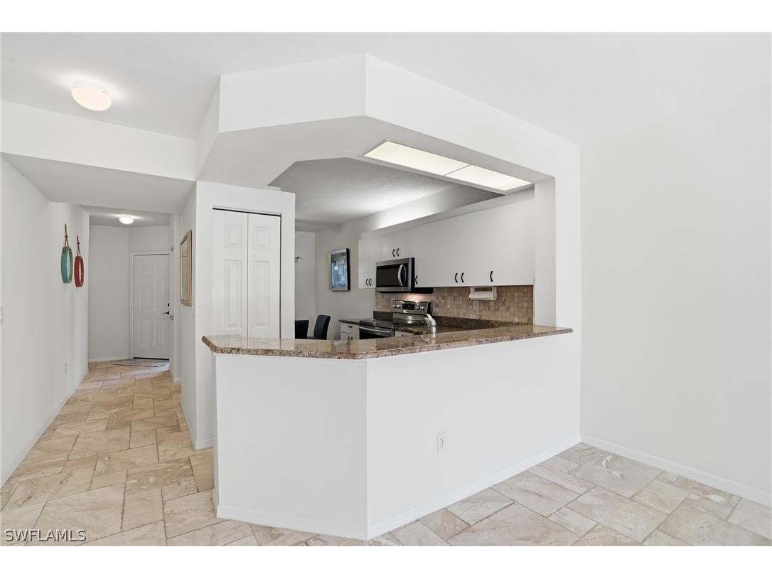 2460 Old Groves Road #E102 Naples FL 34109 226007656 image4