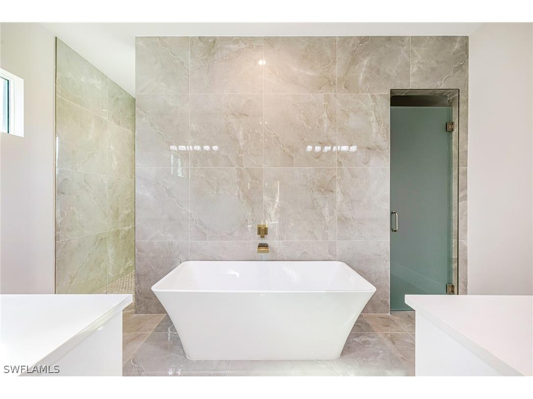 2461 Golden Gate Boulevard E Naples FL 34120 226007331 image21