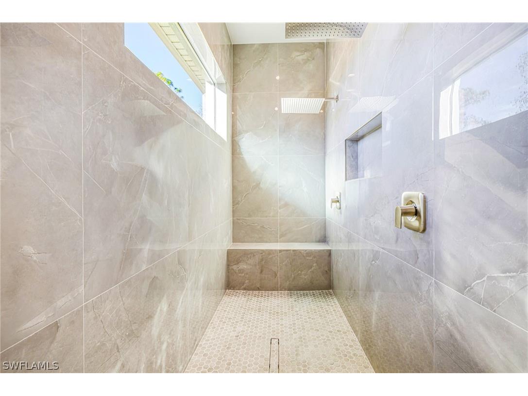 2461 Golden Gate Boulevard E Naples FL 34120 226007331 image22