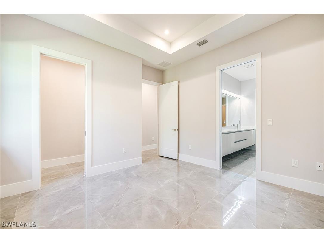 2461 Golden Gate Boulevard E Naples FL 34120 226007331 image24