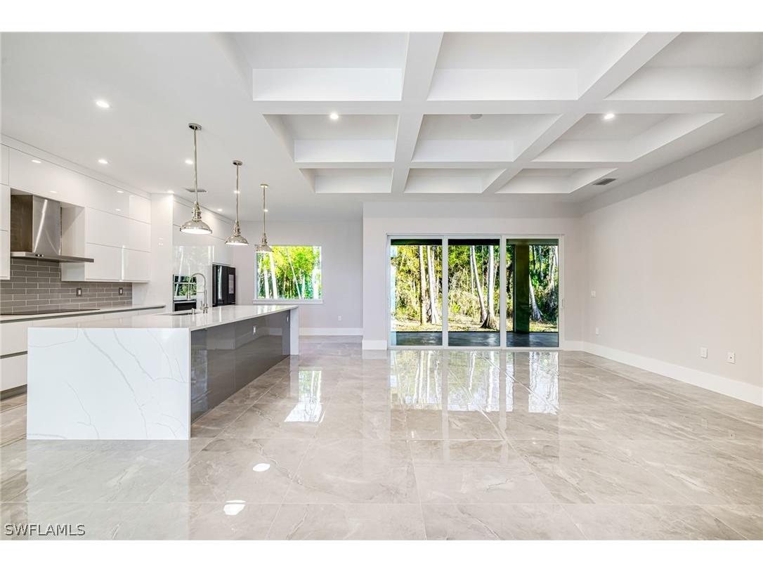 2461 Golden Gate Boulevard E Naples FL 34120 226007331 image7