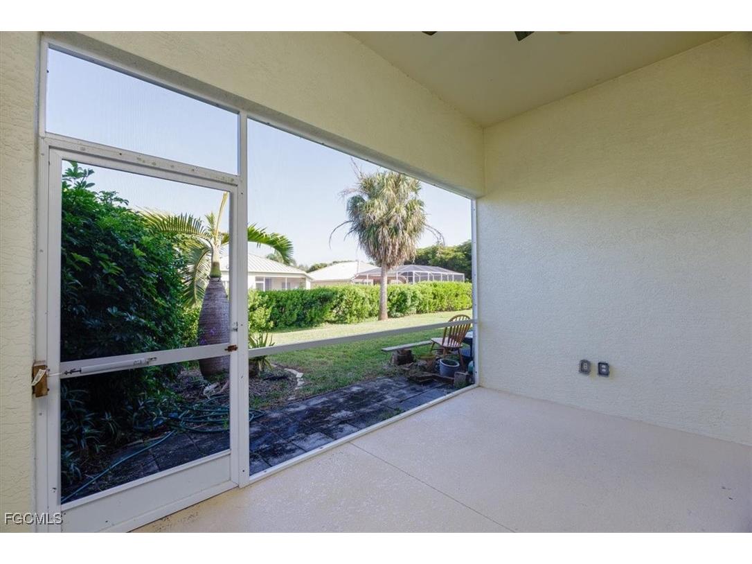 2461 Sutherland Court Cape Coral FL 33991 2025015079 image13