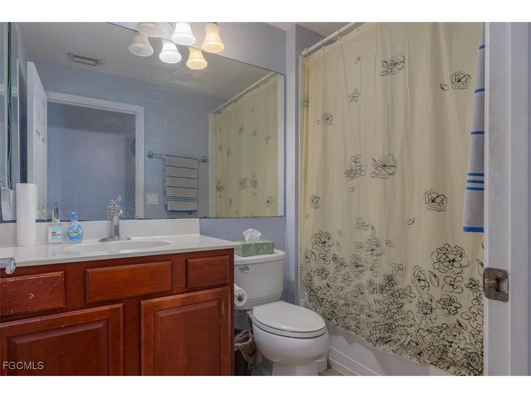 2461 Sutherland Court Cape Coral FL 33991 2025015079 image21