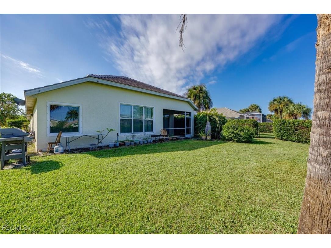 2461 Sutherland Court Cape Coral FL 33991 2025015079 image3