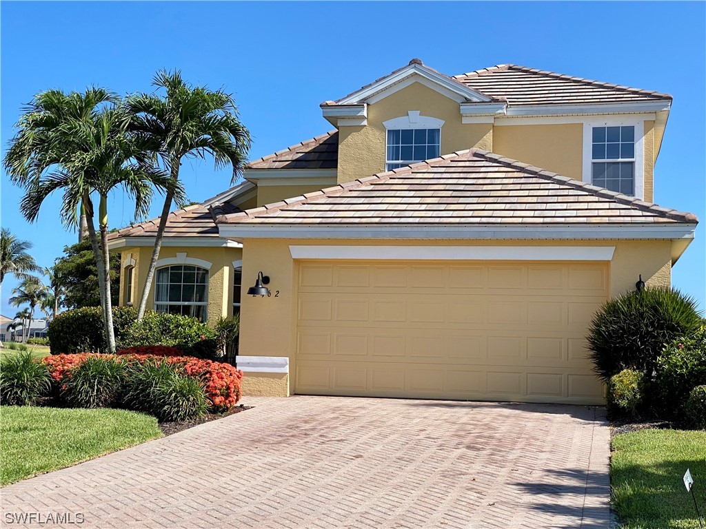 2462 Blackburn Circle Cape Coral FL 33991 223003608 image1