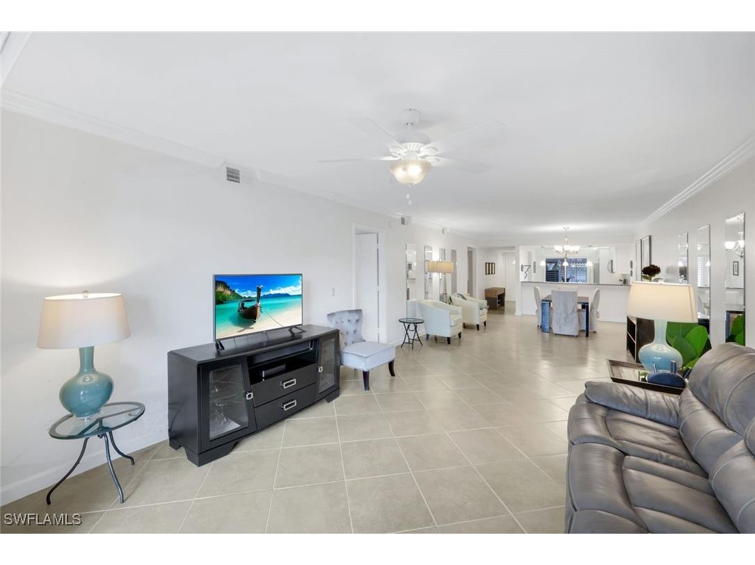 2462 Hidden Lake Drive #201 Naples FL 34112 225074671 image8