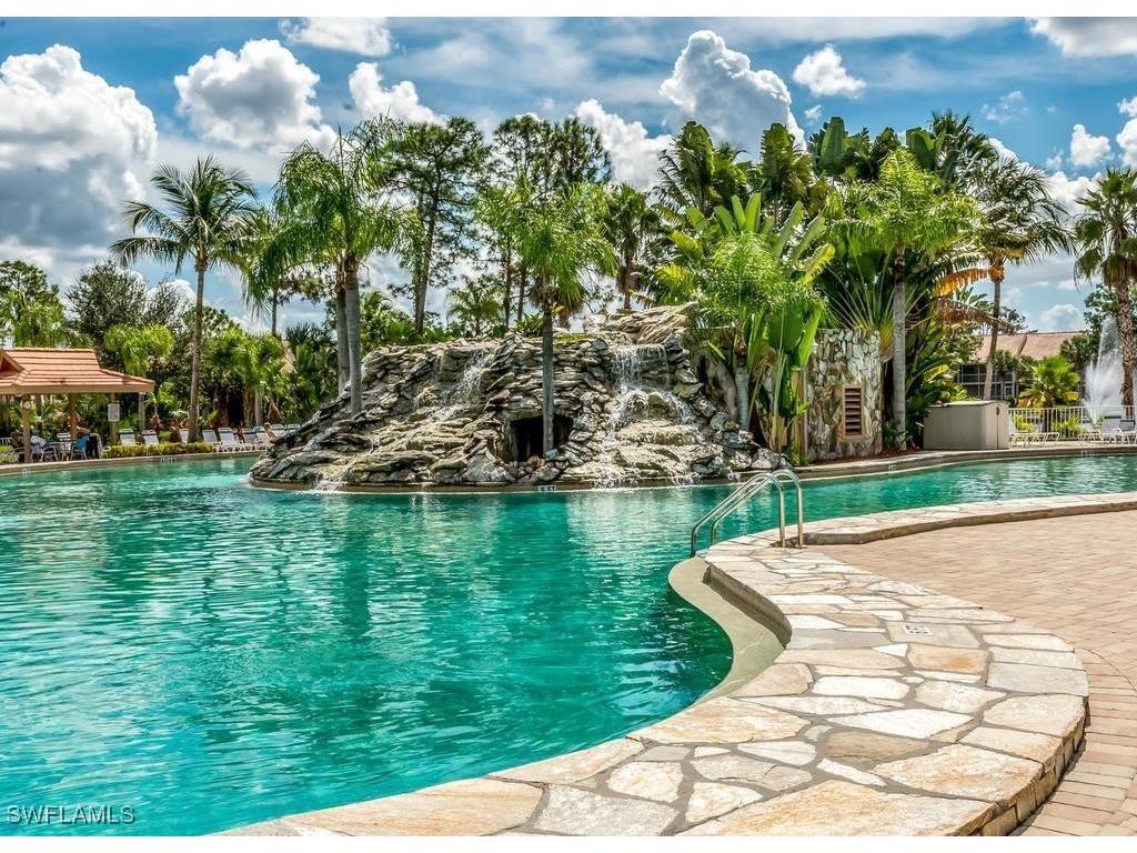 2462 Hidden Lake Drive #208 Naples FL 34112 225060538 image27