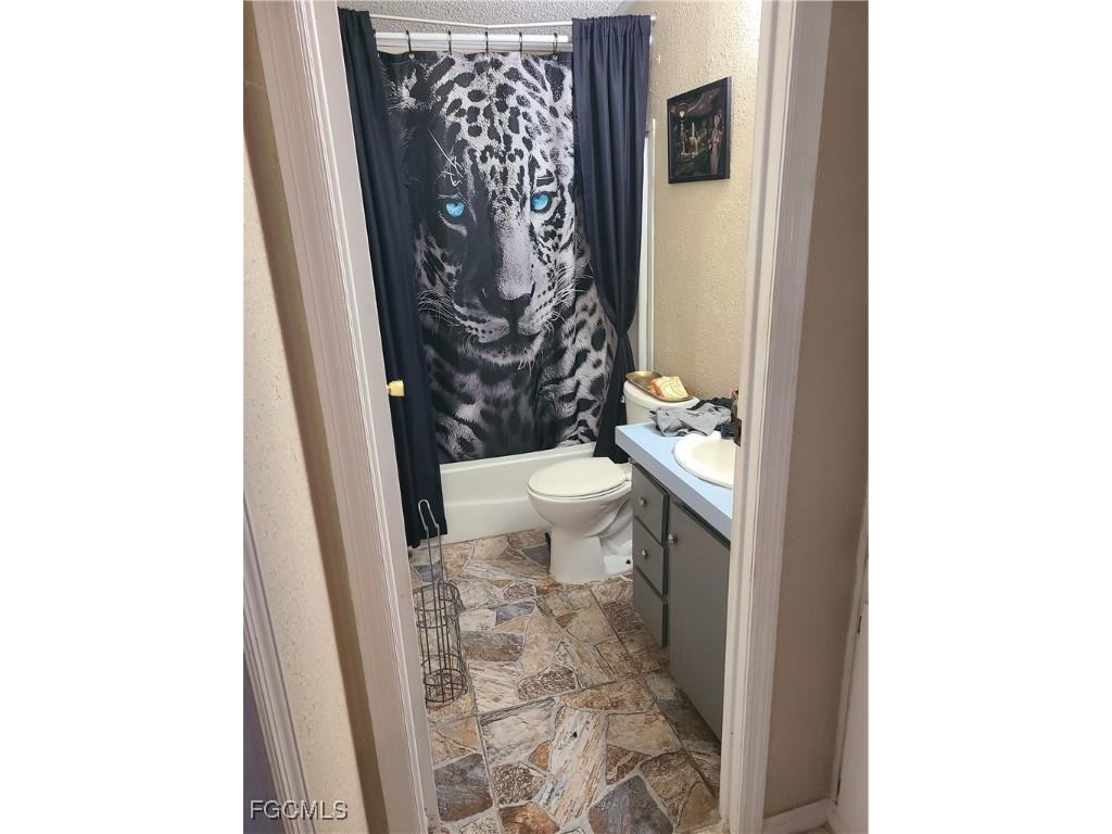 2463 Laurel Lane North Fort Myers FL 33917 2025015367 image25