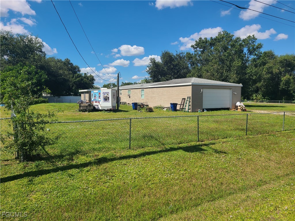 2463 Laurel Lane North Fort Myers FL 33917 2025015367 image39