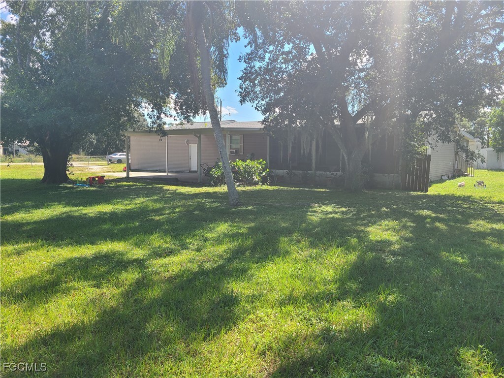 2463 Laurel Lane North Fort Myers FL 33917 2025015367 image4