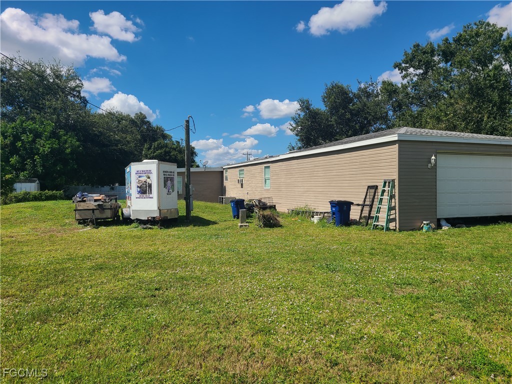 2463 Laurel Lane North Fort Myers FL 33917 2025015367 image40