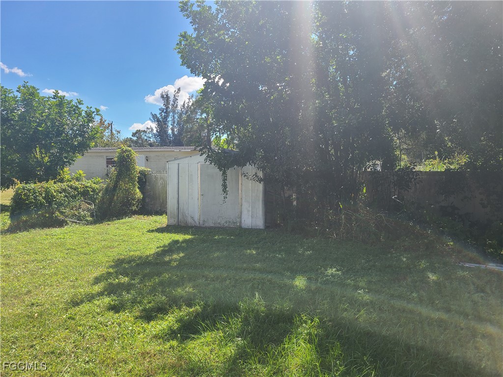 2463 Laurel Lane North Fort Myers FL 33917 2025015367 image6