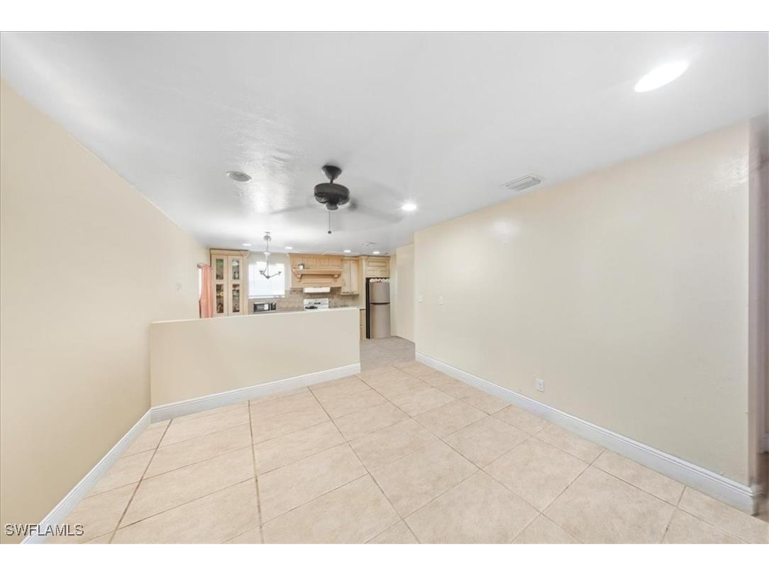 2463 Washington Avenue Naples FL 34112 225083672 image24