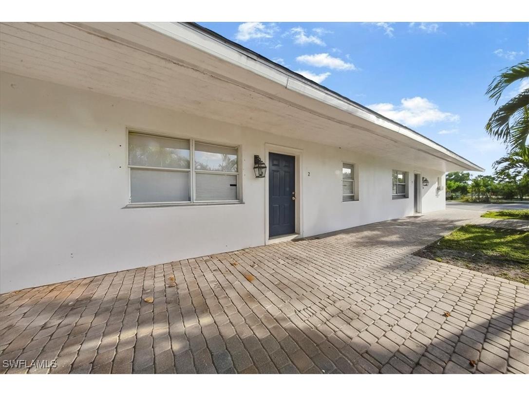 2463 Washington Avenue Naples FL 34112 225083672 image38