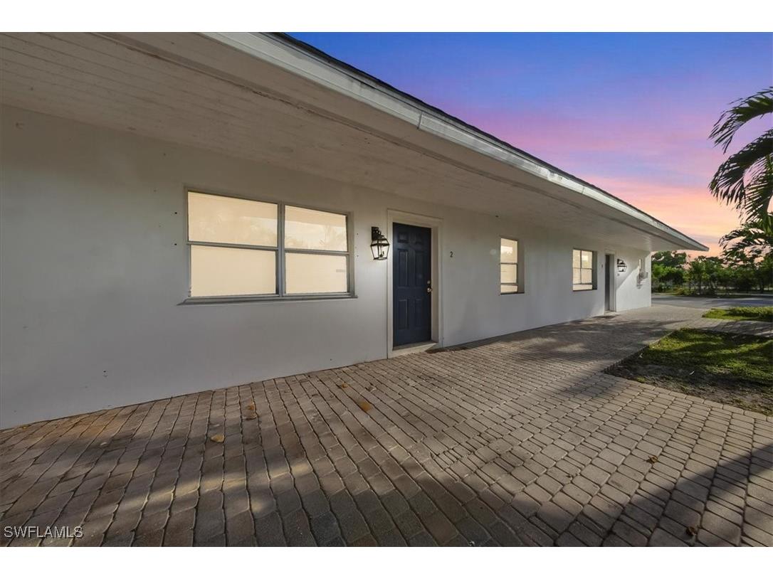 2463 Washington Avenue Naples FL 34112 225083672 image40