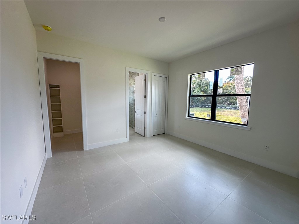 2464 Florida Avenue Naples FL 34112 226002601 image14
