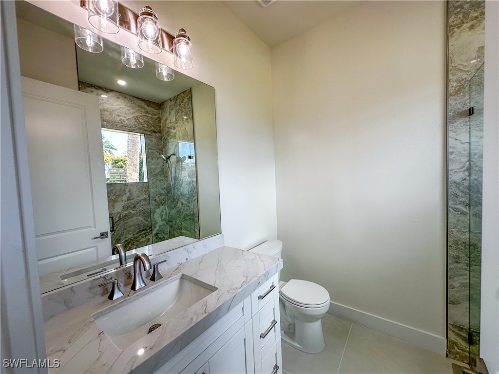2464 Florida Avenue Naples FL 34112 226002601 image16