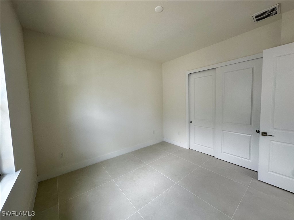2464 Florida Avenue Naples FL 34112 226002601 image9