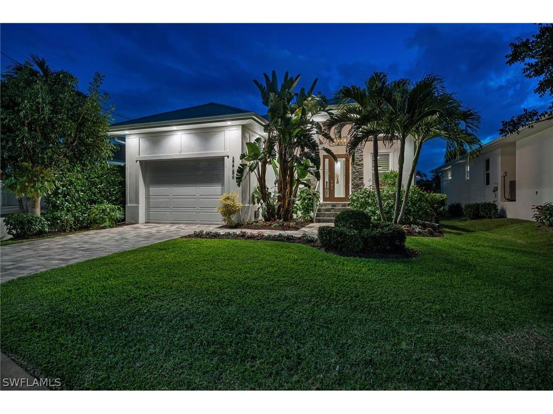 2464 Lake Avenue Naples FL 34112 226006611 image1