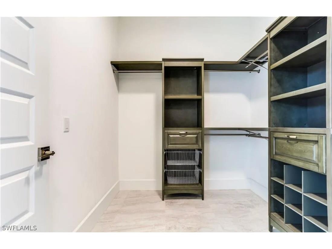 2464 Lake Avenue Naples FL 34112 226006611 image14