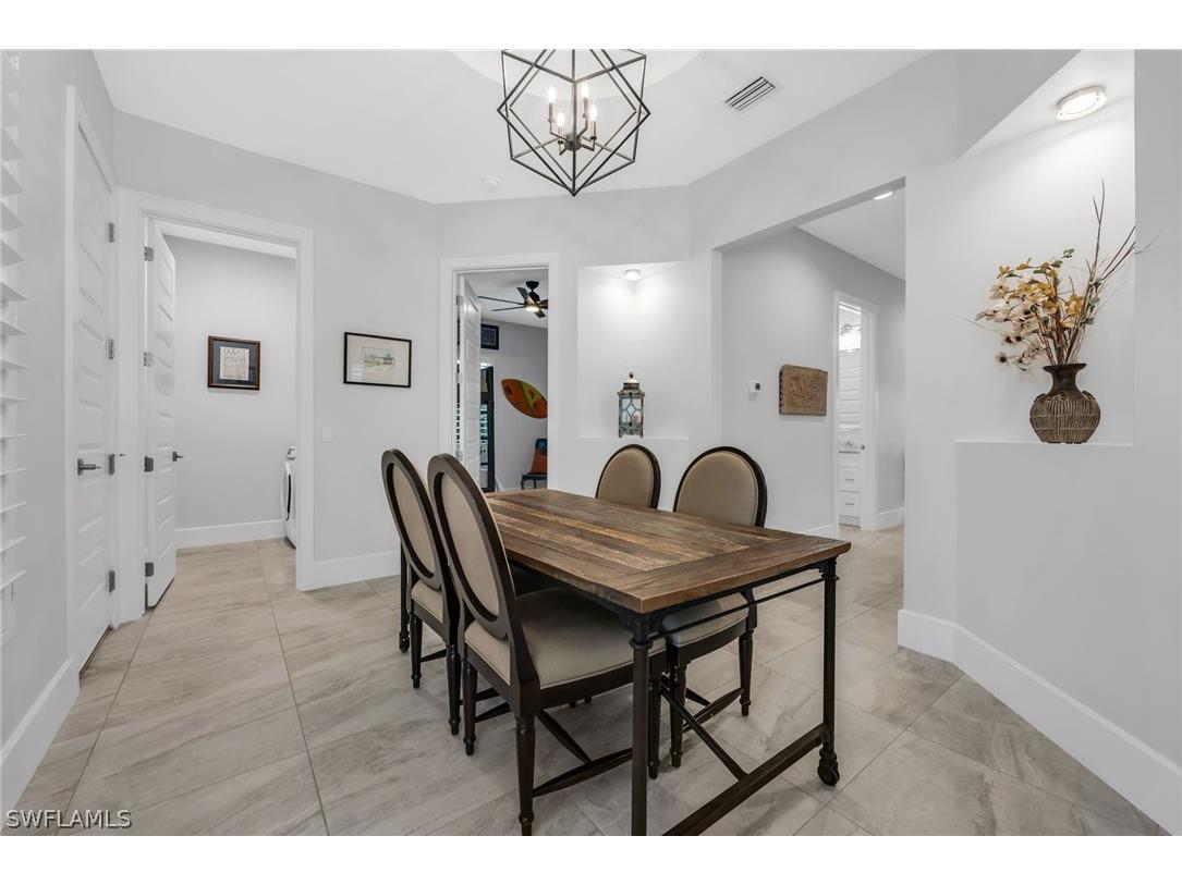 2464 Lake Avenue Naples FL 34112 226006611 image18