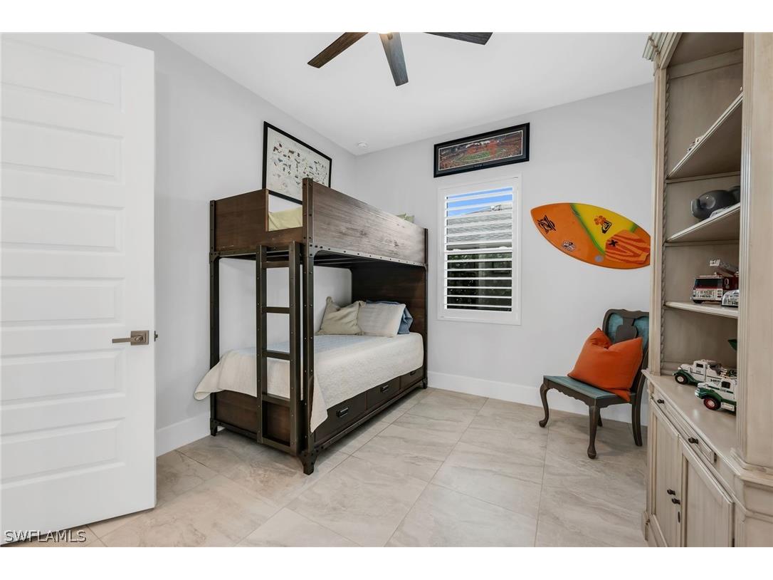 2464 Lake Avenue Naples FL 34112 226006611 image19