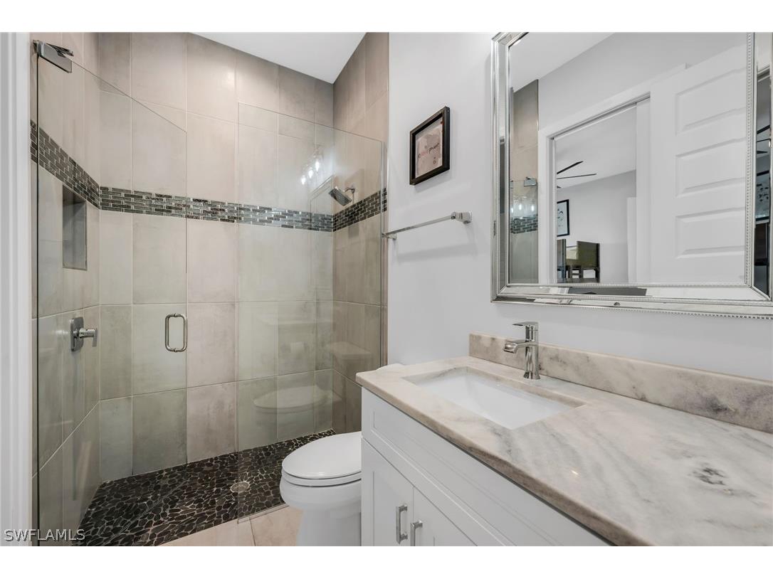 2464 Lake Avenue Naples FL 34112 226006611 image20