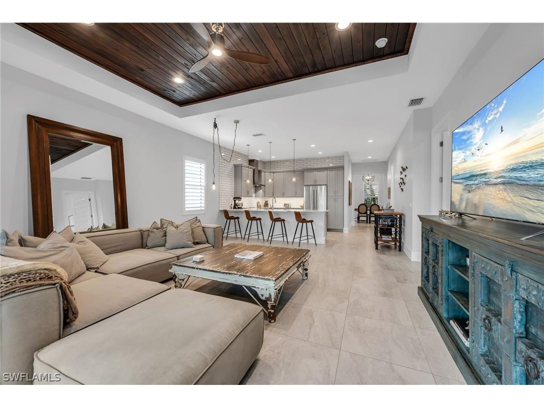 2464 Lake Avenue Naples FL 34112 226006611 image6