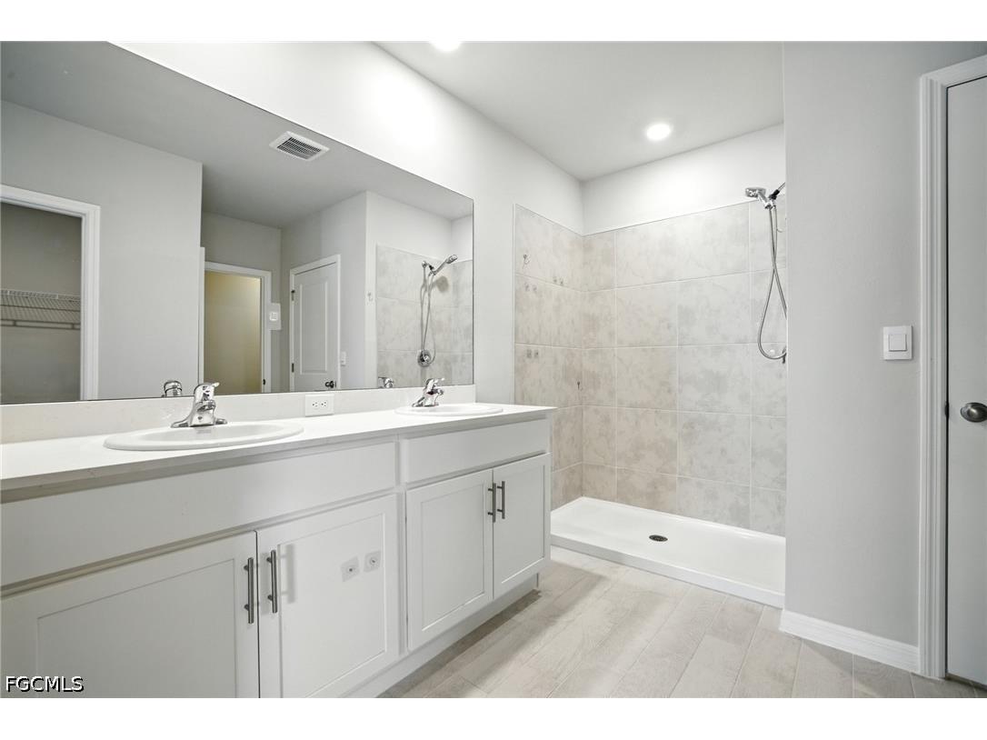 2465 NW 9th Street Cape Coral FL 33993 2026019394 image19