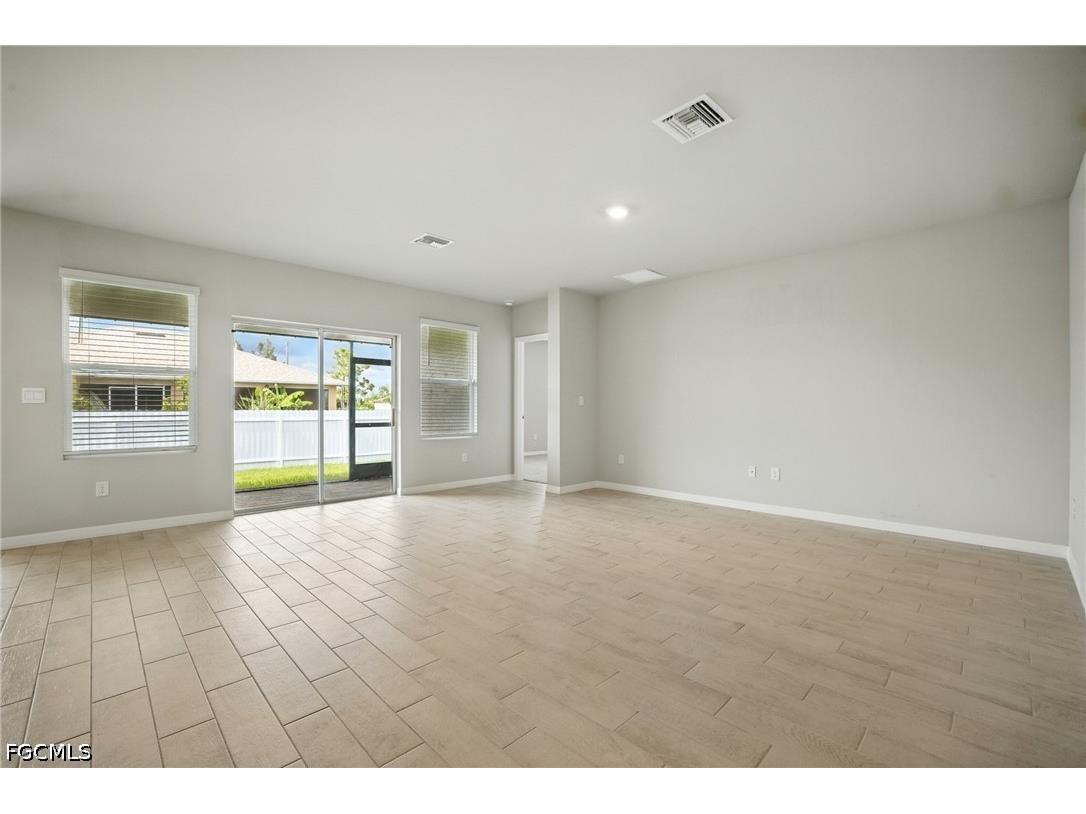 2465 NW 9th Street Cape Coral FL 33993 2026019394 image22