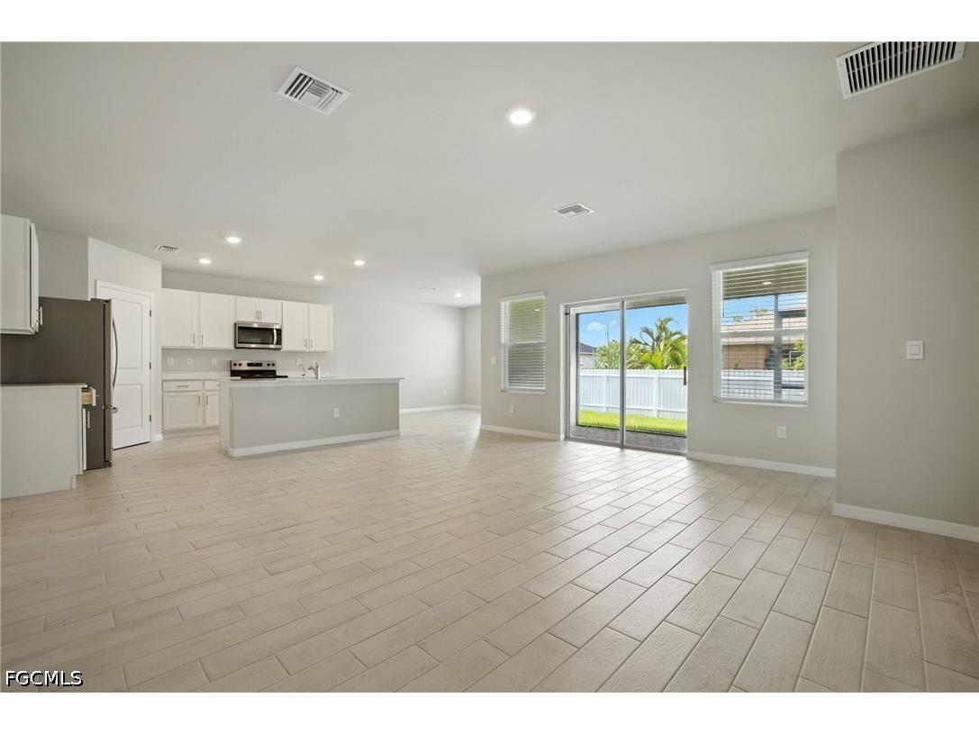 2465 NW 9th Street Cape Coral FL 33993 2026019394 image23
