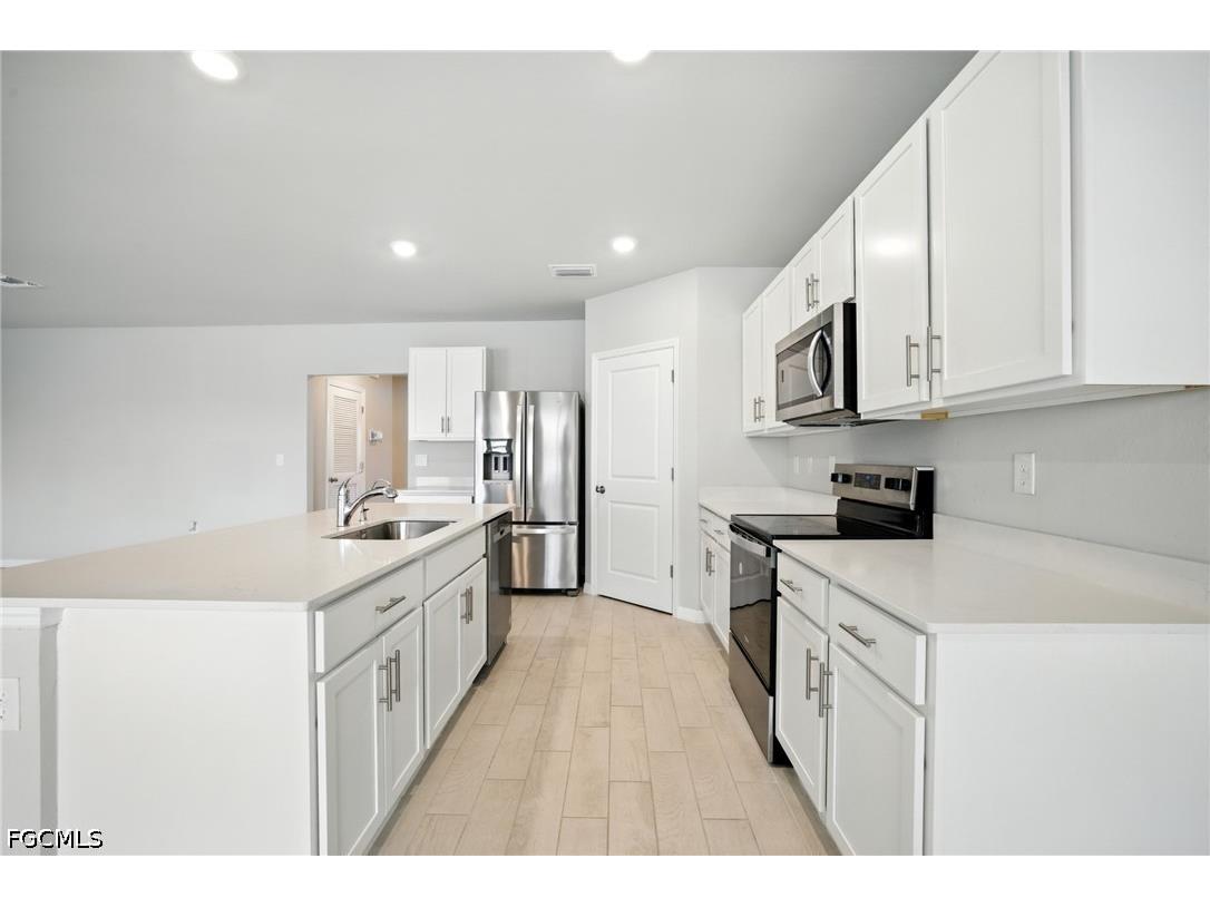 2465 NW 9th Street Cape Coral FL 33993 2026019394 image26