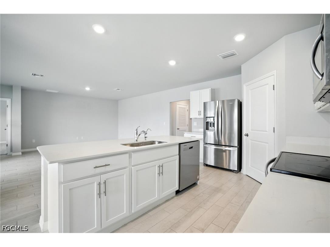 2465 NW 9th Street Cape Coral FL 33993 2026019394 image27