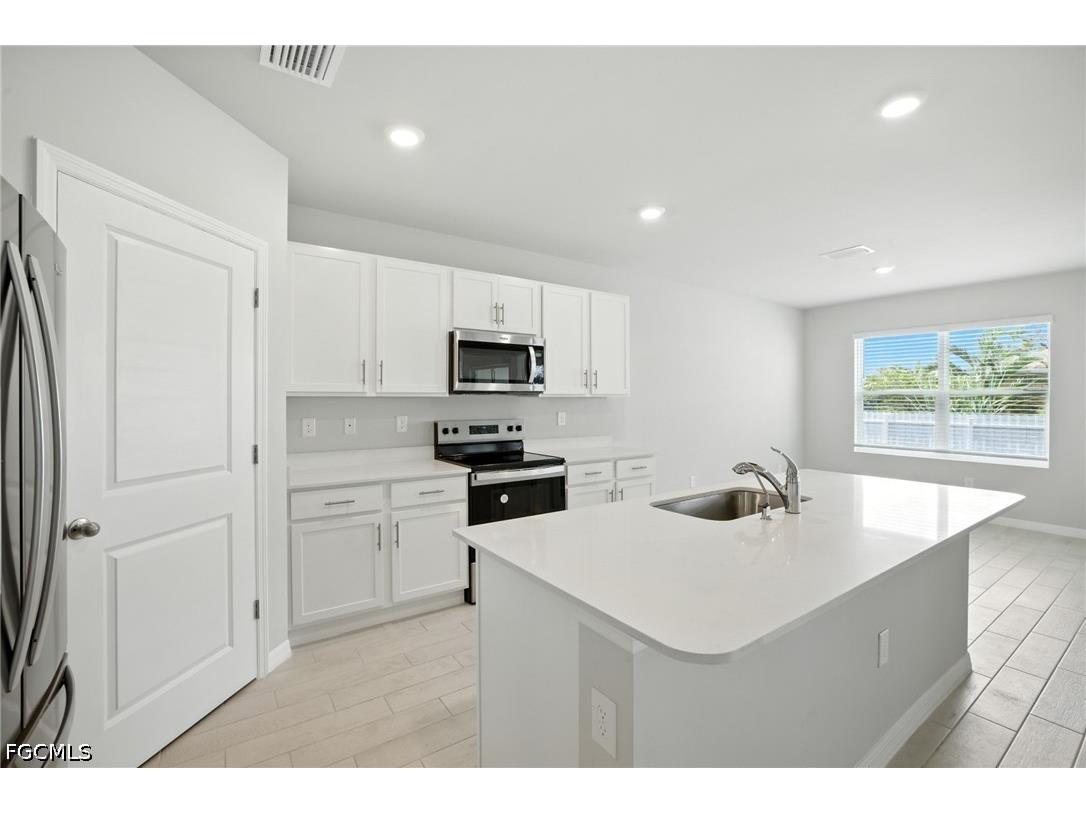 2465 NW 9th Street Cape Coral FL 33993 2026019394 image29