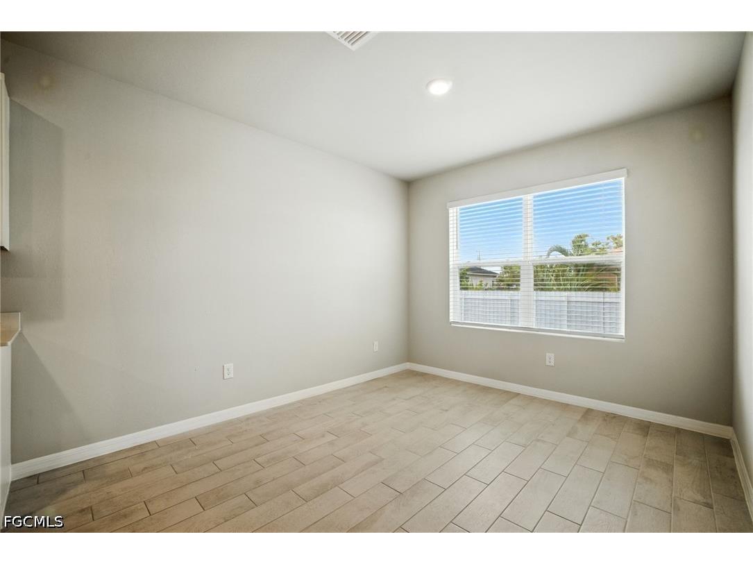 2465 NW 9th Street Cape Coral FL 33993 2026019394 image31