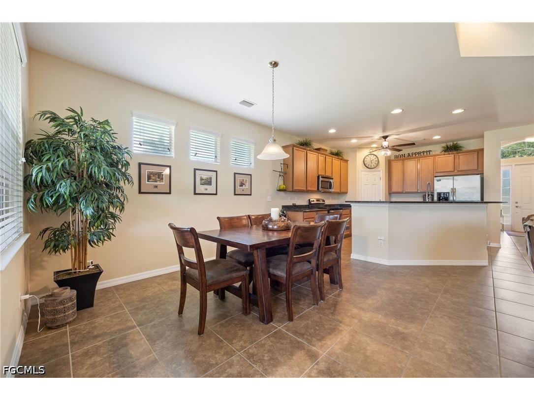 2466 Ashbury Circle Cape Coral FL 33991 2026024821 image12
