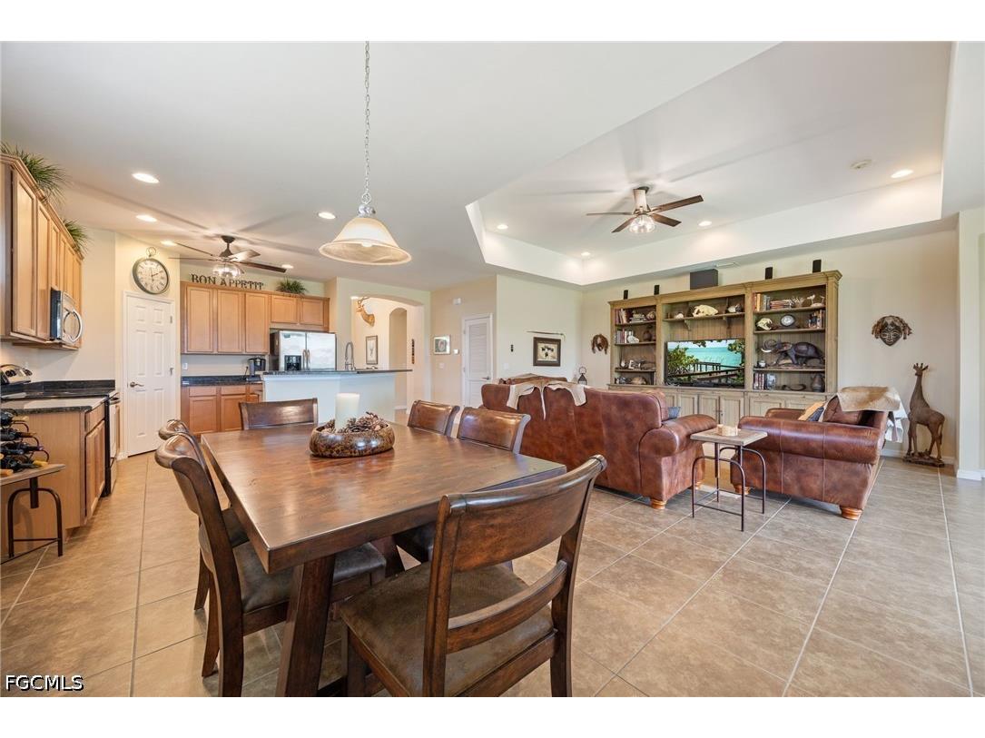 2466 Ashbury Circle Cape Coral FL 33991 2026024821 image13