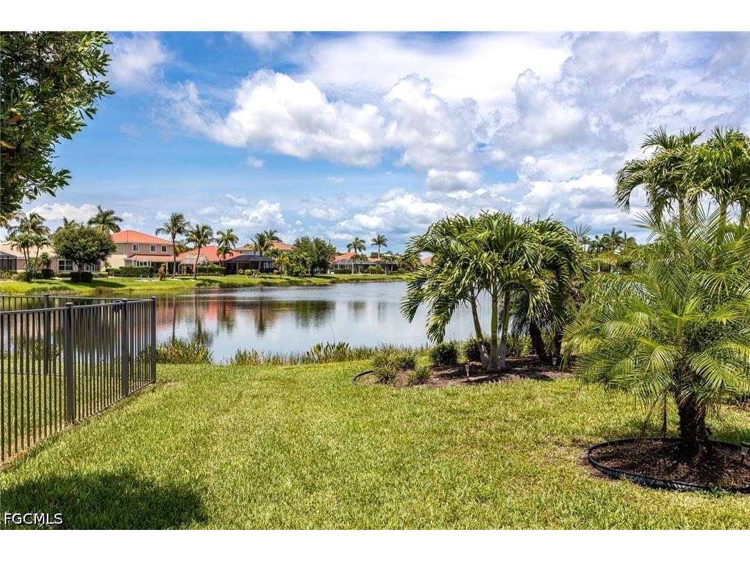 2466 Ashbury Circle Cape Coral FL 33991 2026024821 image33