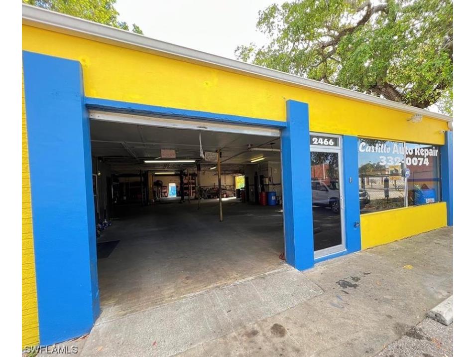 2466 Lafayette Street Fort Myers FL 33901 222036760 image1