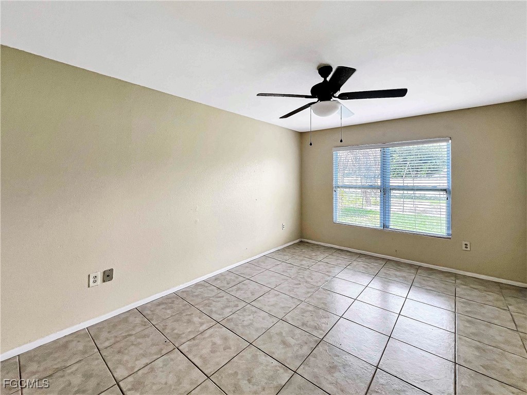 2466 Lakeshore Circle Port Charlotte FL 33952 2025023700 image12