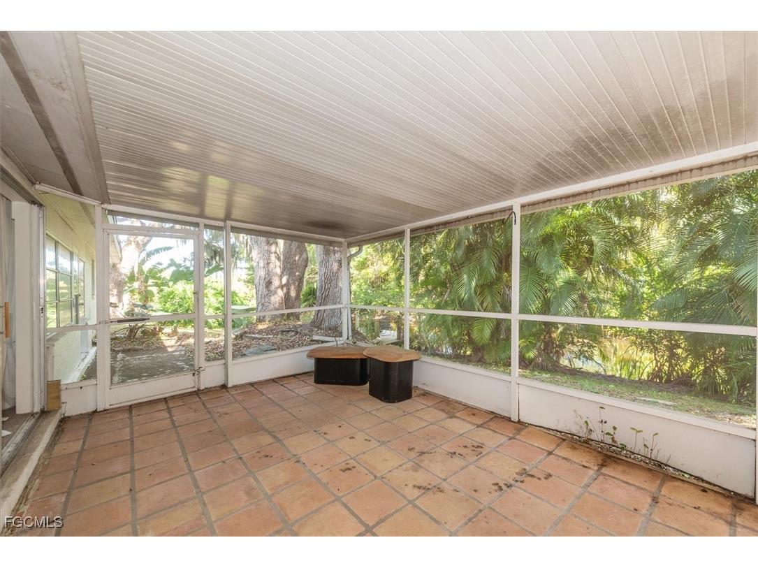 2466 N Westwood Drive North Fort Myers FL 33917 2025025300 image15